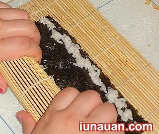 Ảnh minh họa 4 - Giòn thơm món kimbap chiên nóng hổi !