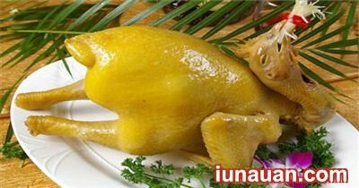 Ảnh minh họa 3 - Cách luộc gà vàng ươm, da giòn cho ngày Tết !