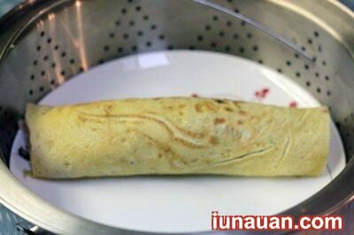 Ảnh minh họa 8 - Ngon miệng với món trứng cuộn tam sắc dễ làm !