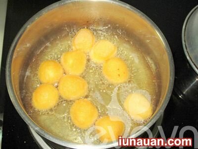 Ảnh minh họa 3 - Cách làm món trứng cút chiên xù vừa ngon vừa dễ !