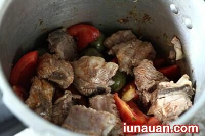 Ảnh minh họa 3 - Cuối tuần nắng nóng cùng đổi vị với món bún sườn chua dễ ăn!