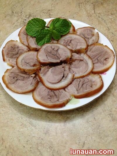 Ảnh minh họa 5 - Hướng dẫn cách làm thịt chân giò hầm đậm đà, ngon miệng !