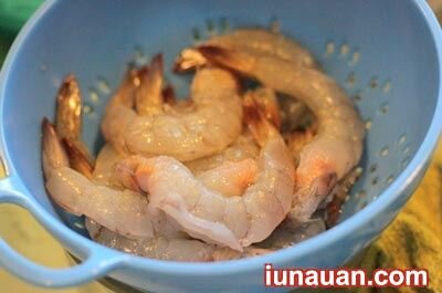 Ảnh minh họa 4 - Cách làm bò cuốn tôm nướng thơm ngon khó cưỡng !