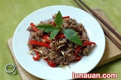 Ảnh minh họa 5 - Đổi vị với món thịt dê xào sả ớt cả nhà cùng mê !