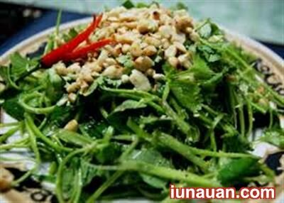 Ảnh minh họa 4 - Chống ngán với nộm rau muống ngon miễn chê!