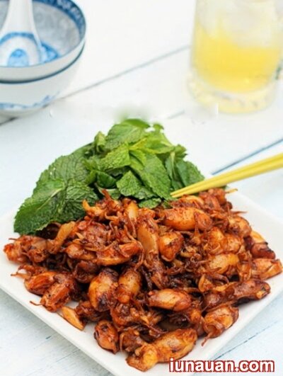 Ảnh minh họa 2 - Chua chua ngọt ngọt món mực sữa rim nước mắm thơm ngon đến tận miếng cuối cùng !