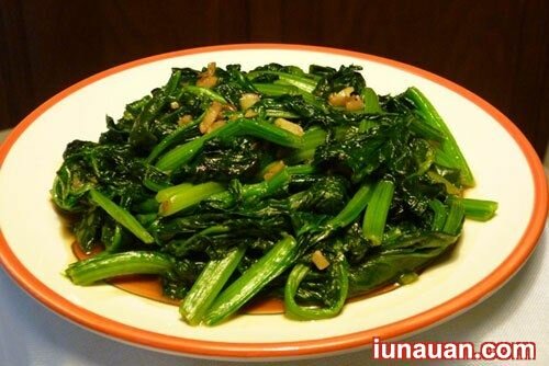 Ảnh minh họa 2 - Thơm ngon món cải bó xôi xào cho bữa cơm chiều !