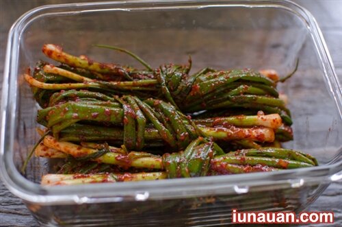 Ảnh minh họa 8 - Chết thèm với cách muối kim chi hành lá thơm ngon khó cưỡng !