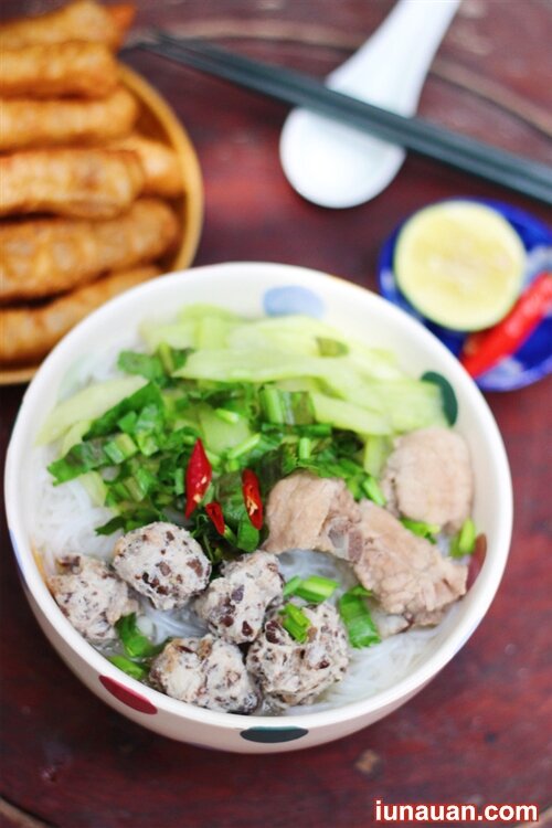 Ảnh minh họa 2 - Nóng hổi với cách làm món bún mọc thơm ngon ấm bụng cho bữa sáng !