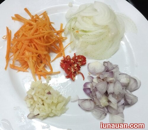 Ảnh minh họa 5 - Thanh mát, bổ dưỡng món gỏi rau má thịt bò cho bữa cơm thêm ngon miệng !