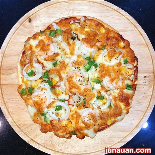 Ảnh minh họa 4 - Hướng dẫn cách làm món pizza hải sản bằng nồi chiên không dầu đảm bảo chuẩn ngon như ngoài hàng !