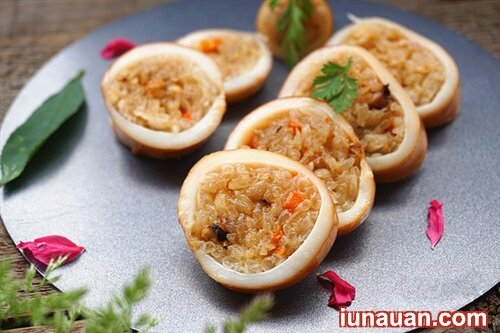 Ảnh minh họa 2 - Lạ miệng với món mực nhồi xôi thơm ngon tuyệt đỉnh !