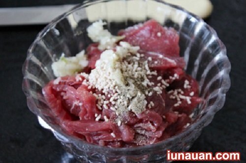 Ảnh minh họa 3 - Cách làm món thịt bò xào thập cẩm siêu ngon, siêu dễ !