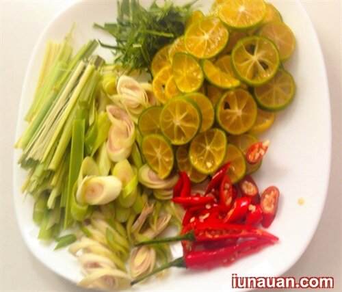 Ảnh minh họa 4 - Hướng dẫn cách làm chân gà ngâm sả tắc ngon tuyệt cú mèo cả nhà cùng mê !