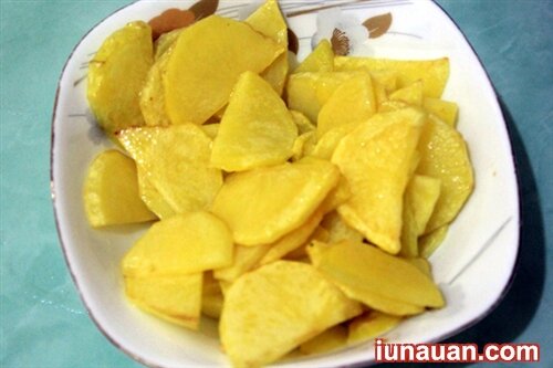 Ảnh minh họa 4 - Cách làm món thịt thăn xào khoai tây cực đơn giản ngon cơm !