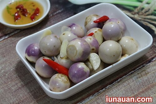 Ảnh minh họa 8 - Hướng dẫn cách làm món cà muối giòn ngon, chua thanh, không bị nổi váng !