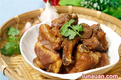 Ảnh minh họa 2 - Đưa cơm với món sườn kho tiêu thơm mềm, đậm đà cho cả nhà thêm ngon miệng !