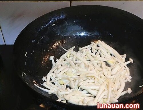 Ảnh minh họa 6 - Lạ mà ngon với món trứng xào nấm tốt cho sức khỏe !