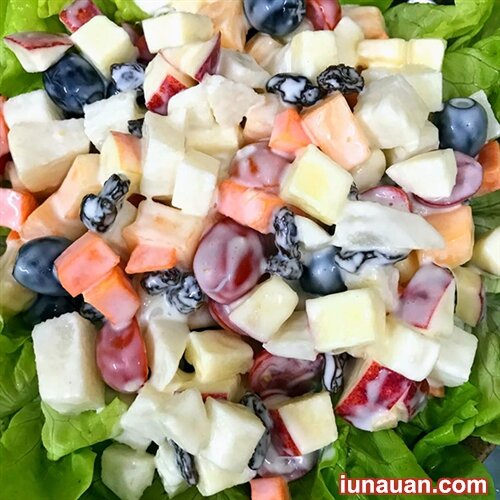 Ảnh minh họa 4 - Làm ngay món salad hoa quả thanh mát tốt cho chị em chúng mình !