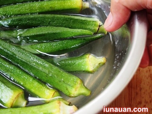 Ảnh minh họa 7 - Cách làm món đùi gà áp chảo thơm ngọt ngon không cưỡng nổi !