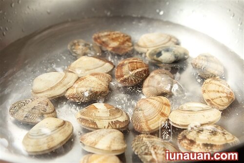 Ảnh minh họa 4 - Đổi vị cho cả nhà với món trứng hấp nghêu giản dị lạ miệng cả nhà ai cũng thích !