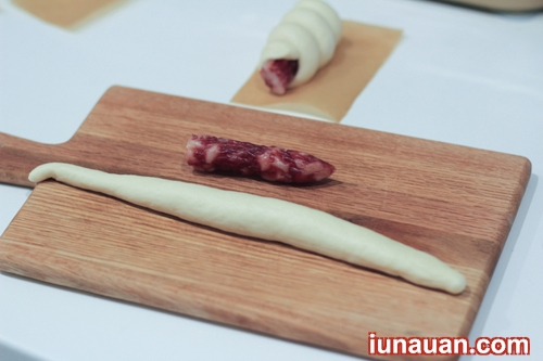 Ảnh minh họa 5 - Đổi vị với món bánh bao lạp xưởng ngon mà lạ !