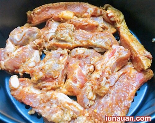 Ảnh minh họa 4 - Đánh bay nồi cơm với cách làm món sườn heo nướng ngũ vị bằng nồi chiên không dầu thơm ngon tuyệt đỉnh !