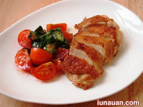 Ảnh minh họa 2 - Cách làm món đùi gà áp chảo thơm ngọt ngon không cưỡng nổi !