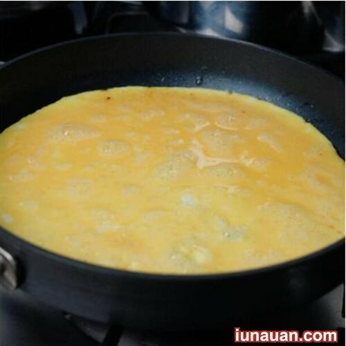 Ảnh minh họa 4 - Hướng dẫn cách làm món trứng chiên nấm vừa thơm vừa ngậy cả nhà cùng mê !