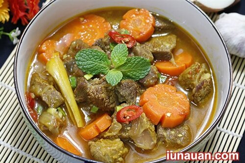 Ảnh minh họa 2 - Thơm ngon lừng lẫy món bò kho nước dừa nóng hổi cả nhà cùng mê mẩn !