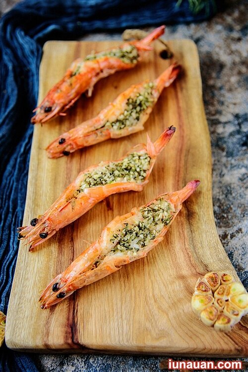 Ảnh minh họa 5 - Thơm nức mũi món tôm nướng bơ tỏi dễ gây nghiện ngay lần đầu tiên thưởng thức !