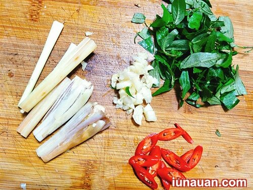 Ảnh minh họa 4 - Ngon nức nở với món ốc hương xào me cực đơn giản !