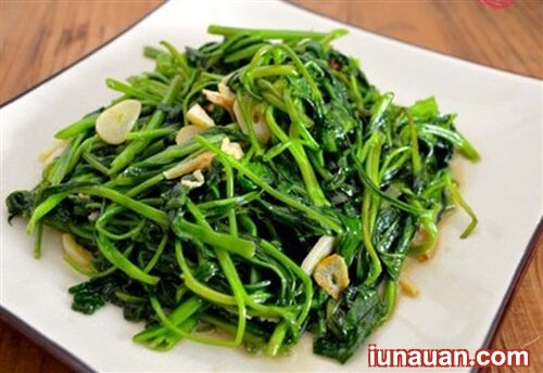 Ảnh minh họa 2 - Hướng dẫn cách làm món rau khoai lang xào tỏi ngon nức nở !