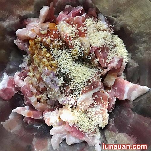 Ảnh minh họa 3 - Thêm 1 cách làm món thịt xiên nướng ngon mê ly cho bé yêu mê mẩn !