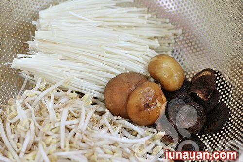 Ảnh minh họa 3 - Thanh nhẹ với món nem nấm chay cực ngon miệng !