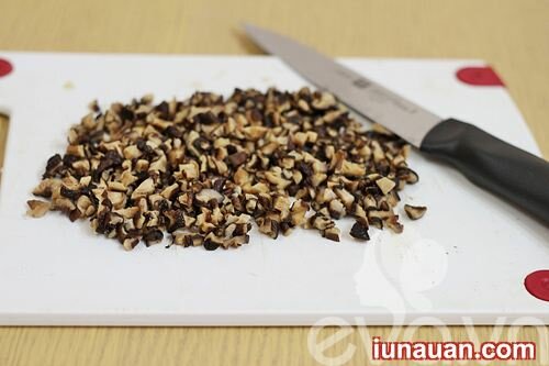 Ảnh minh họa 5 - Thanh nhẹ với món nem nấm chay cực ngon miệng !