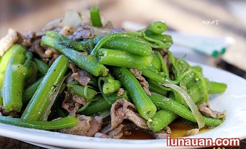Ảnh minh họa 2 - Bí kíp chế biến món rau bí xào thịt bò thơm ngon, xanh mướt, không bị xơ !