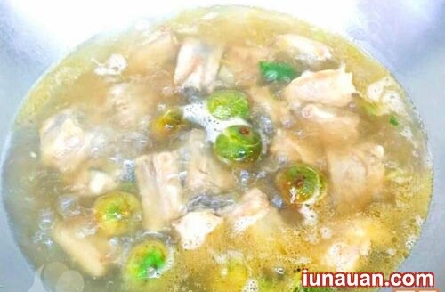 Ảnh minh họa 5 - Chua thanh dễ ăn với món canh sườn nấu sấu chua dịu mát cho mùa hè !