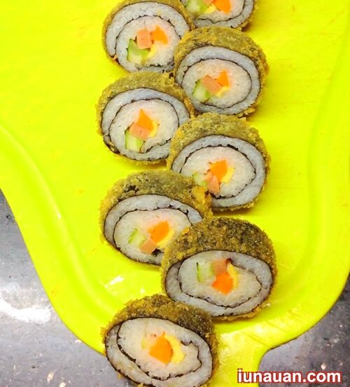 Ảnh minh họa 7 - Giòn thơm món kimbap chiên nóng hổi !