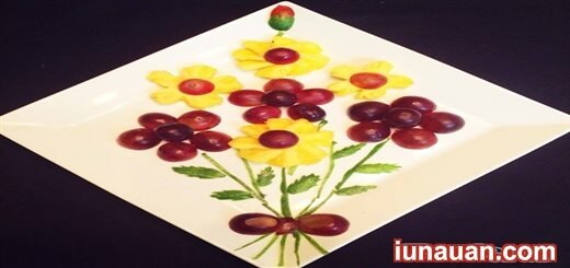 Cách trang trí đĩa ăn từ dứa và nho siêu đẹp, siêu đơn giản !
