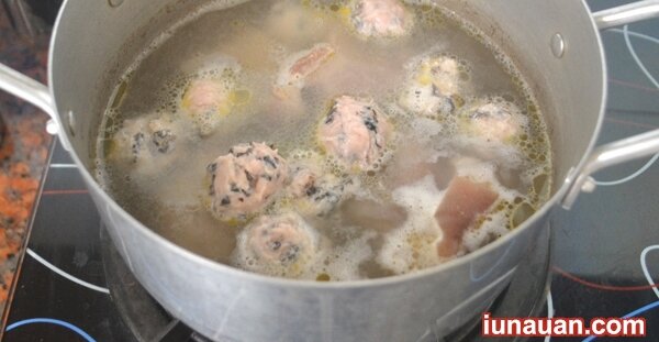 Ảnh minh họa 8 - Cách làm món bún móng giò nóng hổi vừa thổi vừa ăn cho bữa sáng !