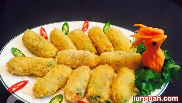 Ảnh minh họa 2 - Cách làm món nem gà chiên xù vừa ngon vừa giòn !