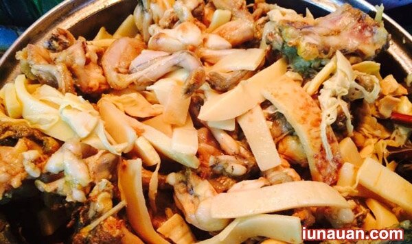 Ảnh minh họa 13 - Cách làm lẩu ếch măng cay đậm đà ngon tuyệt cho ngày cuối tuần se lạnh !