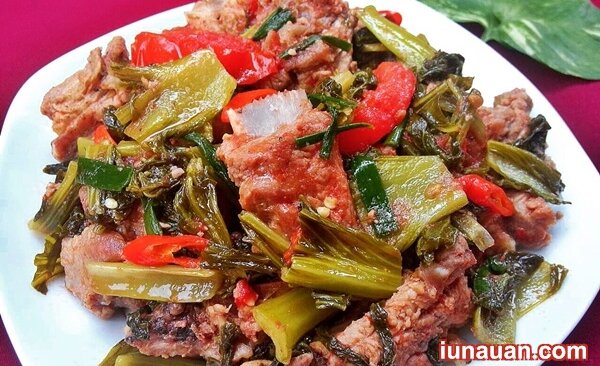 Ảnh minh họa 2 - Sườn om dưa chua kiểu này thì bao nhiêu cơm cũng hết bay !