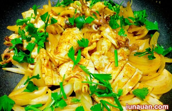 Ảnh minh họa 9 - Ứa nước miếng với món mực xào cà ri vừa ngon vừa đẹp !