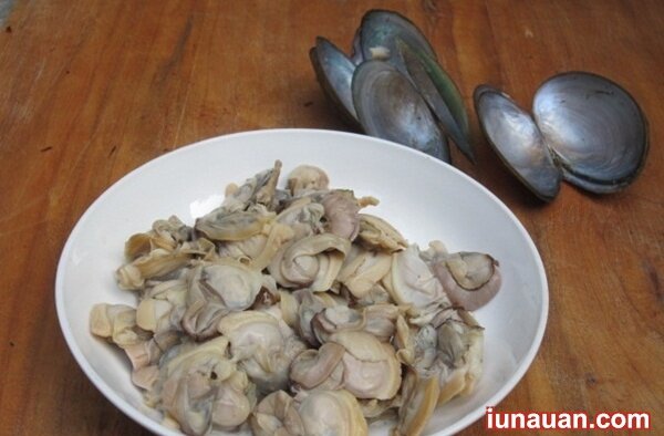 Ảnh minh họa 4 - Thơm ngọt dễ ăn với món canh trai nấu bầu càng ăn càng nghiền !