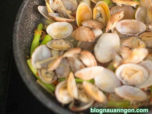 Ảnh minh họa 8 - Siêu nhanh siêu ngon với món ngao xào tỏi ớt ăn một lần là nghiện!