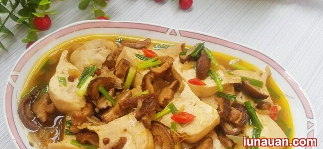 Ảnh minh họa 2 - Giản dị món đậu phụ sốt nấm chay cho ngày rằm tháng bảy !