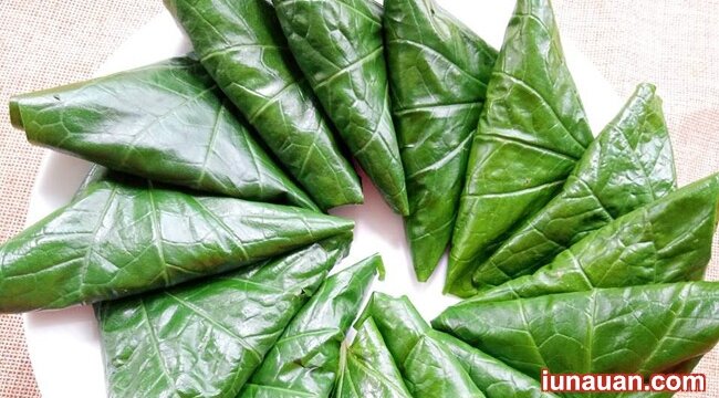 Ảnh minh họa 6 - Cách làm món chả ốc bươu cuốn lá lốt lạ miệng, ngon cơm !