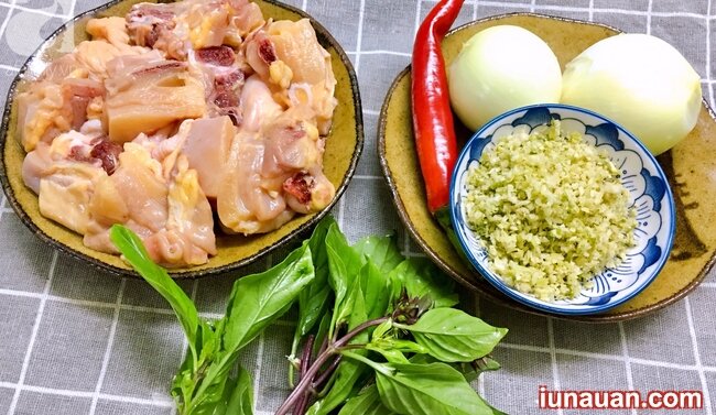 Ảnh minh họa 3 - Mới lạ, độc đáo với cách làm món gà om nước cốt dừa ngon tuyệt cú mèo !